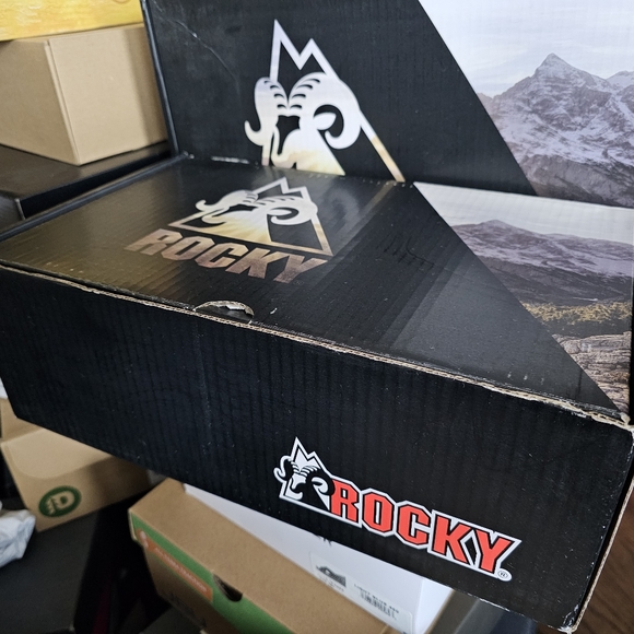 ROCKY Men's Rocky Industrial Athletix Lo-Top Composite Toe Work Shoe - Picture 9 of 13